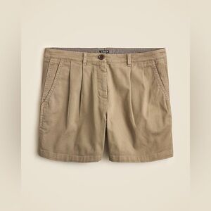 NWT J.Crew 5” pleated heritage chino shorts in dusty fatigue